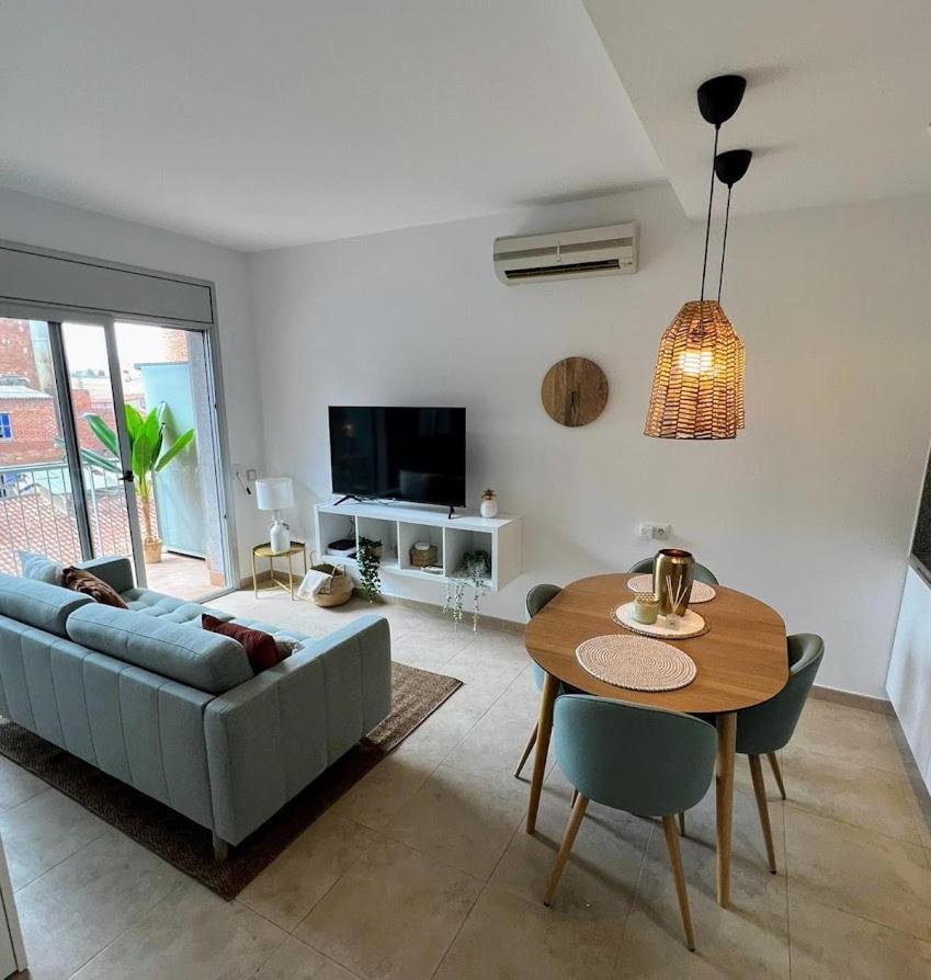 Loft Acogedor Cerca De Barcelona Terrassa Exterior foto